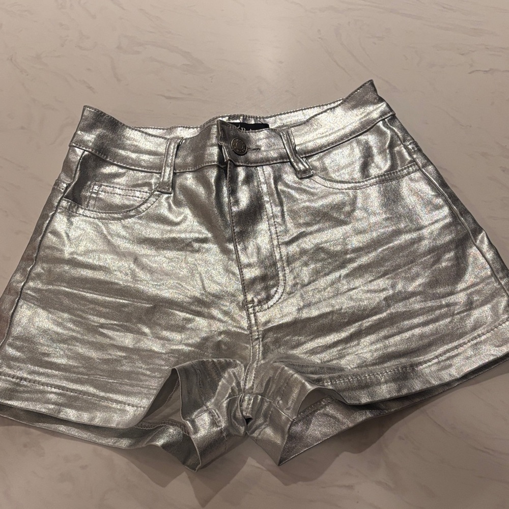 Akira Silver Metallic Women's Shorts